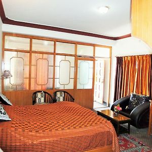Hotel Lasermo Guest House